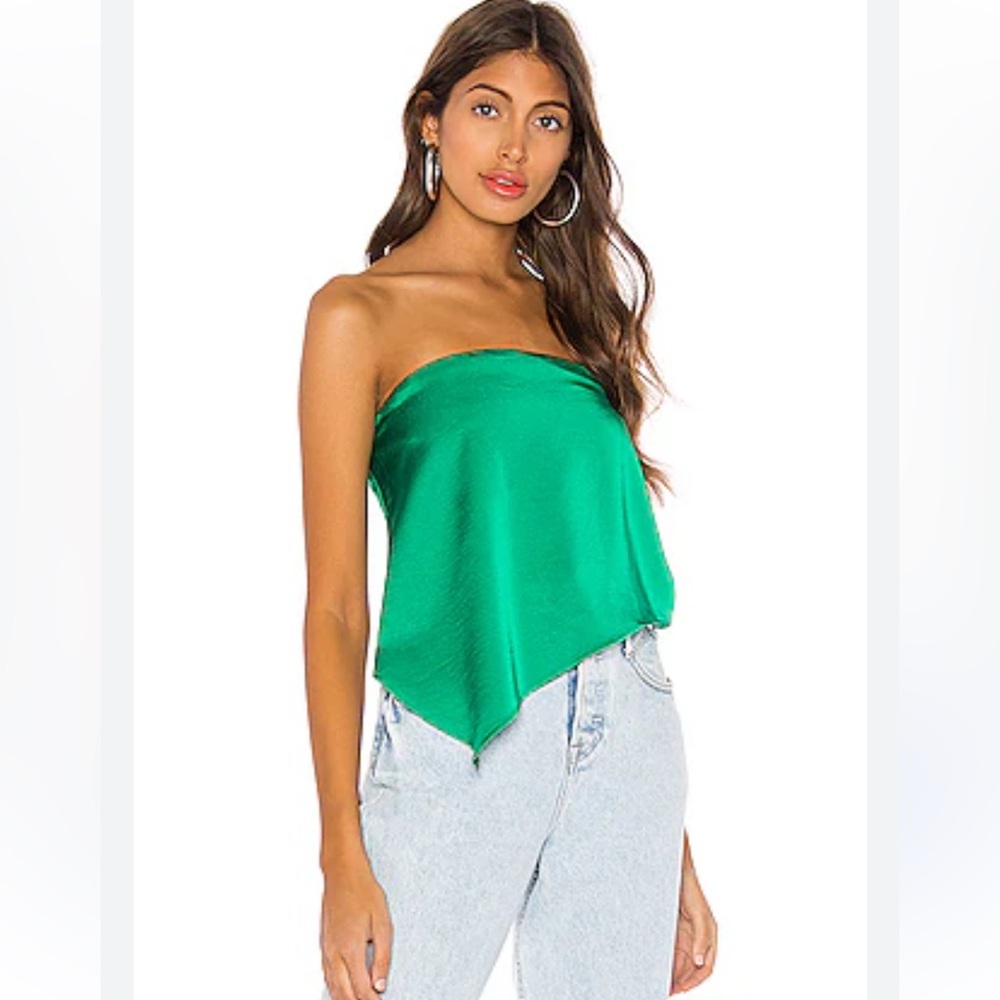 Cora Asymmetrical Top in Kelly Green
SUPERDOWN